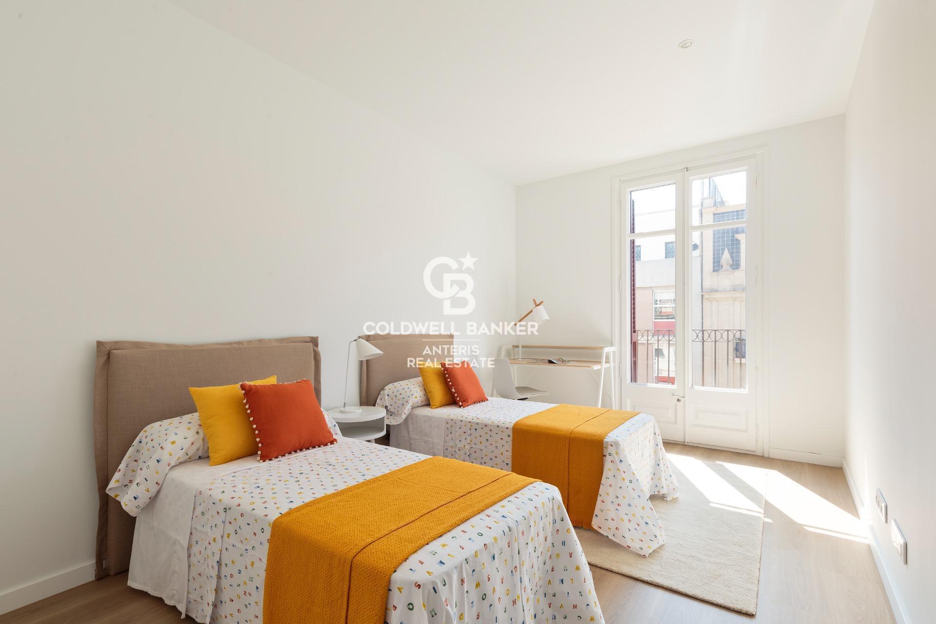 Dwupoziomowy penthouse z dużym tarasem i niesamowitym widokiem na Sagrada Familia