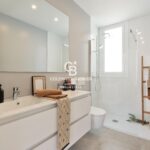 Dwupoziomowy penthouse z dużym tarasem i niesamowitym widokiem na Sagrada Familia