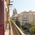 Dwupoziomowy penthouse z dużym tarasem i niesamowitym widokiem na Sagrada Familia