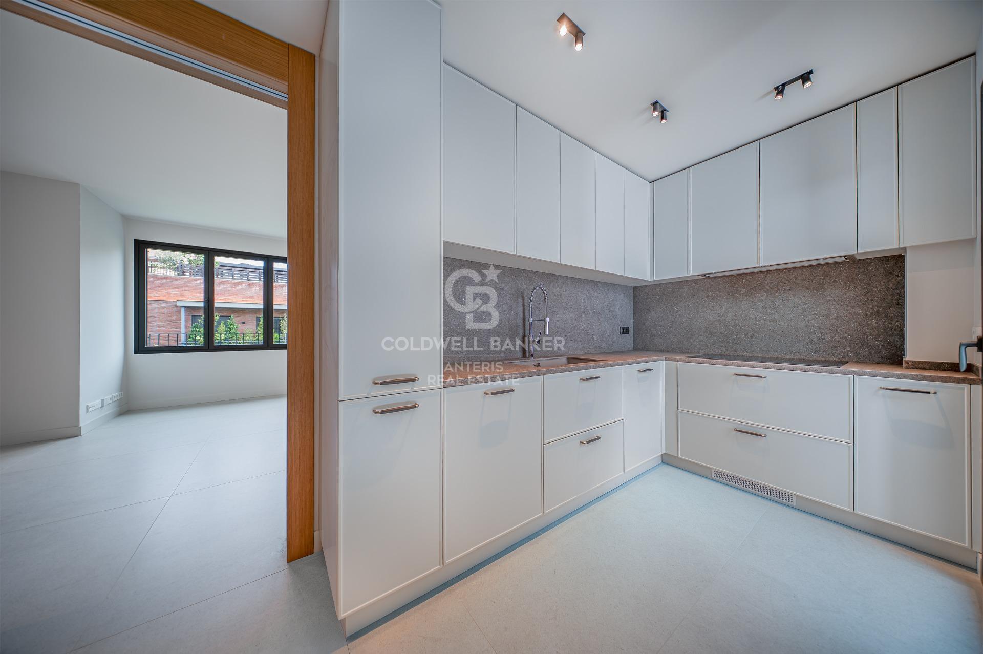 Nowy apartamentowiec w Sant Gervasi-Galvany, Barcelona