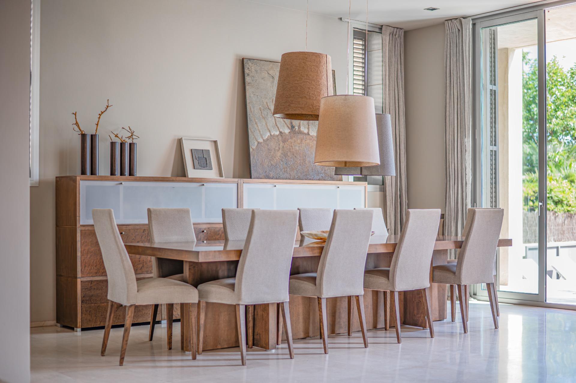 Exclusiva casa de autor en primera línea de mar en Gavà Mar