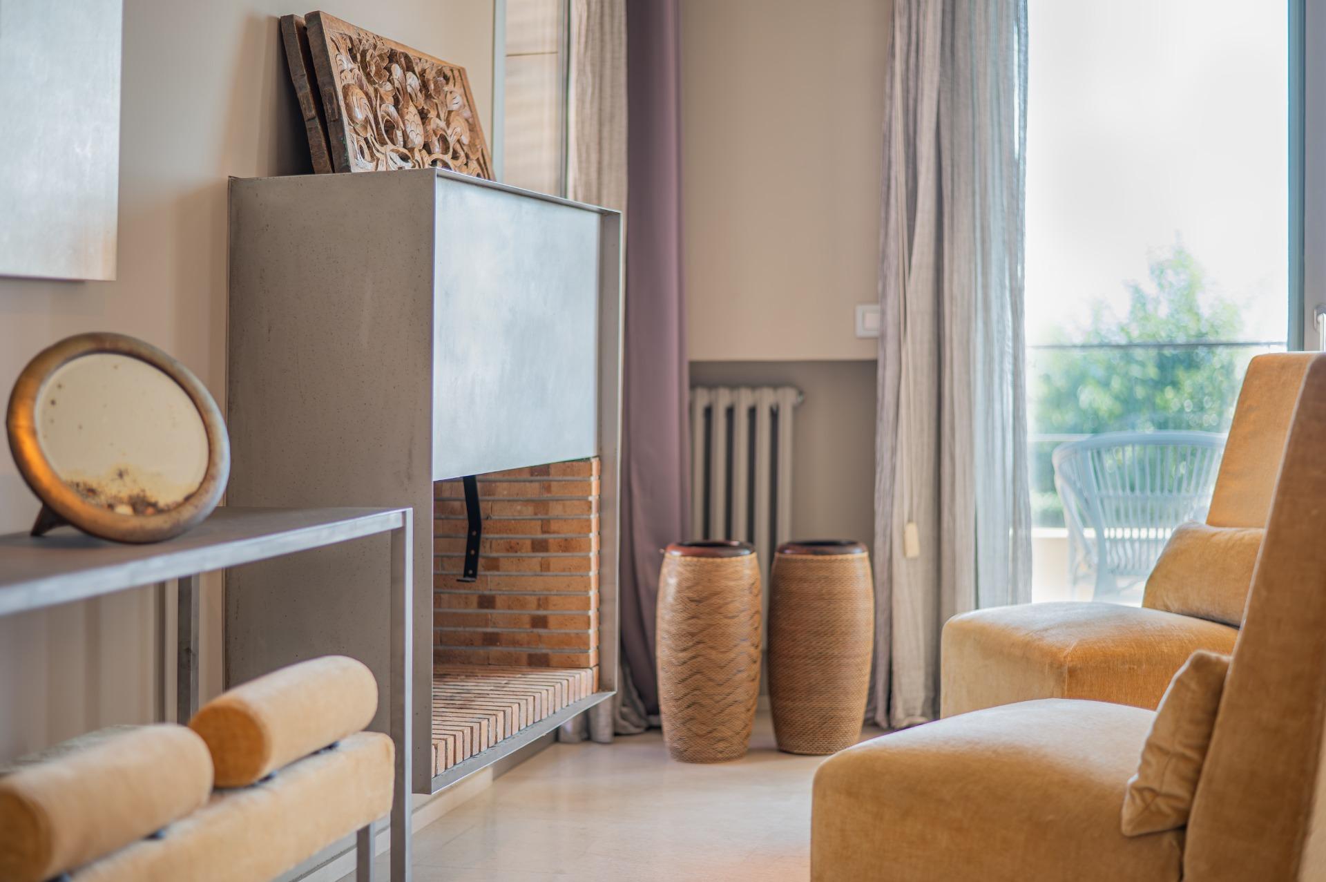 Exclusiva casa de autor en primera línea de mar en Gavà Mar