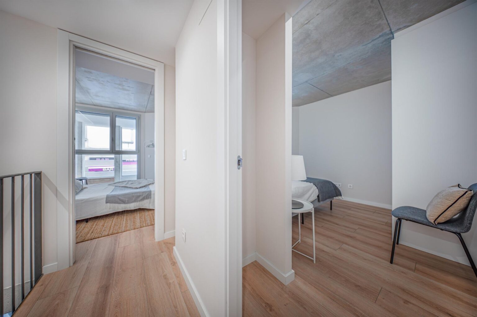 Nowoczesny duplex w ekologicznym budynku