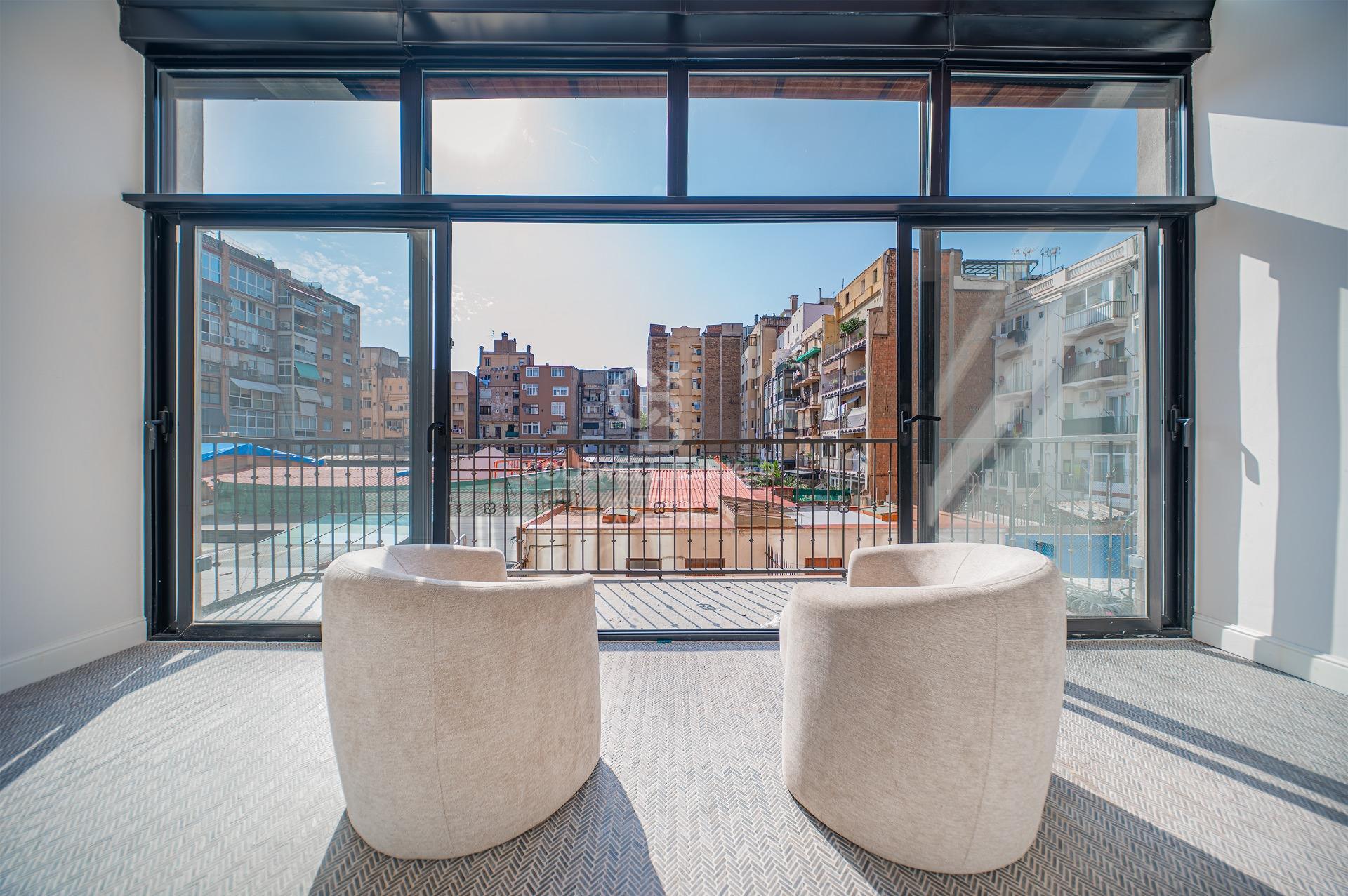 Fully renovated appartment with charm in Eixample Izquierdo