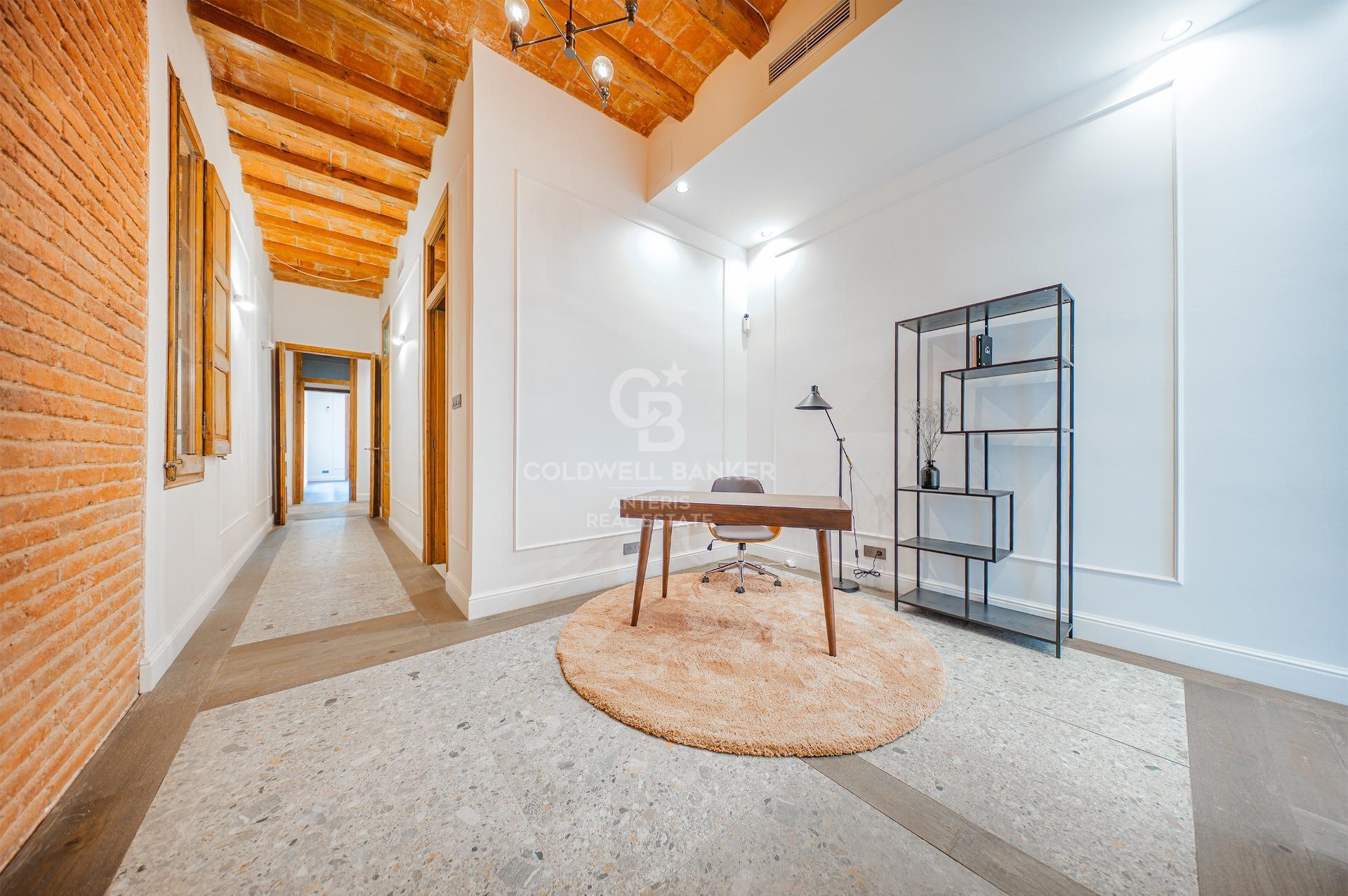 Fully renovated appartment with charm in Eixample Izquierdo