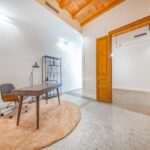 Odnowiony apartament pełen uroku w Eixample Izquierdo