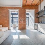 Odnowiony apartament pełen uroku w Eixample Izquierdo