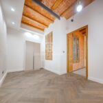 Odnowiony apartament pełen uroku w Eixample Izquierdo