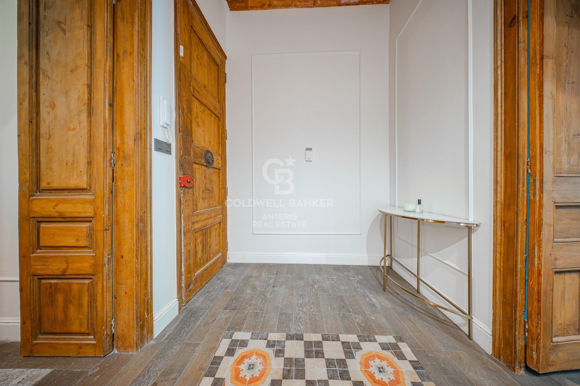 Fully renovated appartment with charm in Eixample Izquierdo