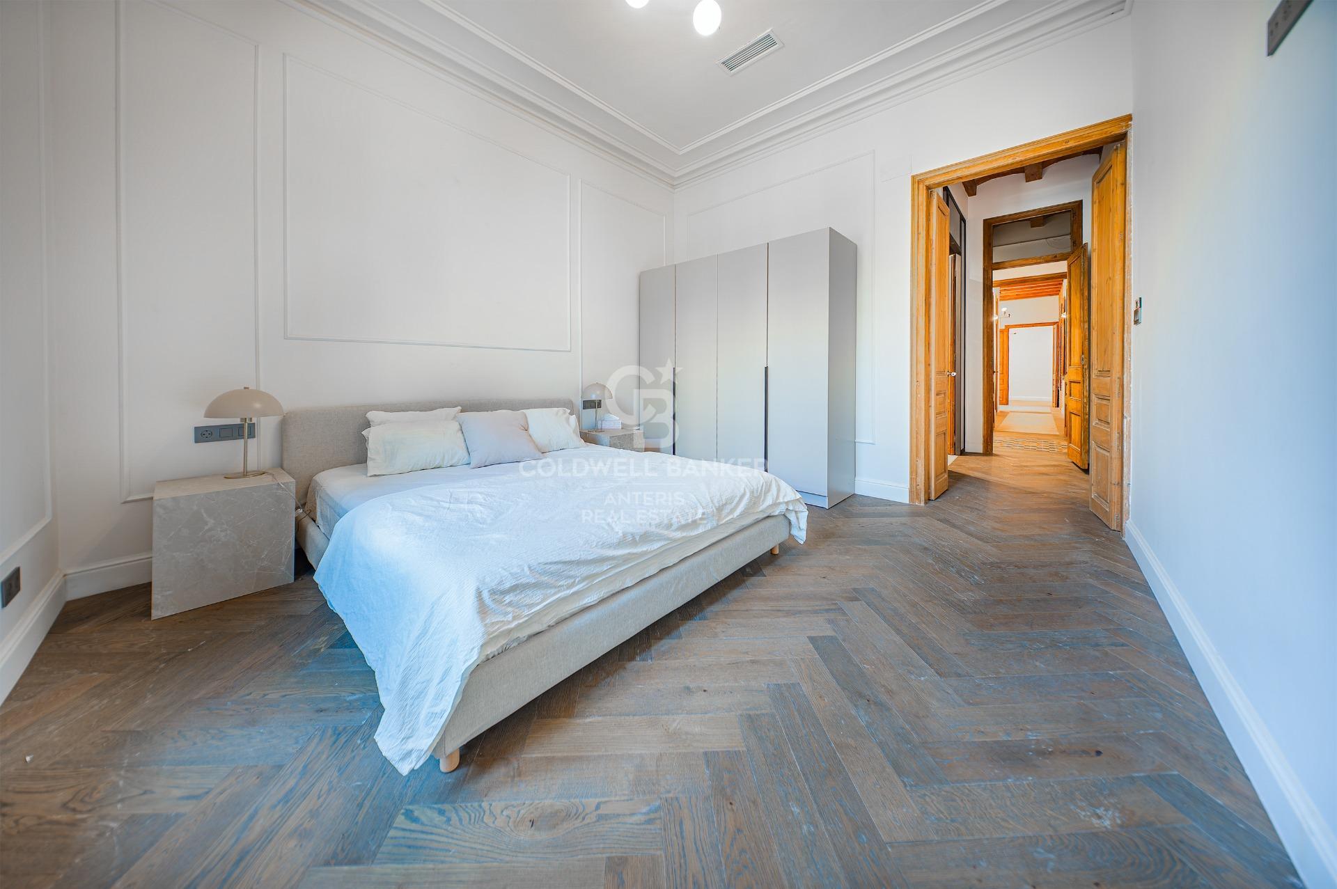 Fully renovated appartment with charm in Eixample Izquierdo