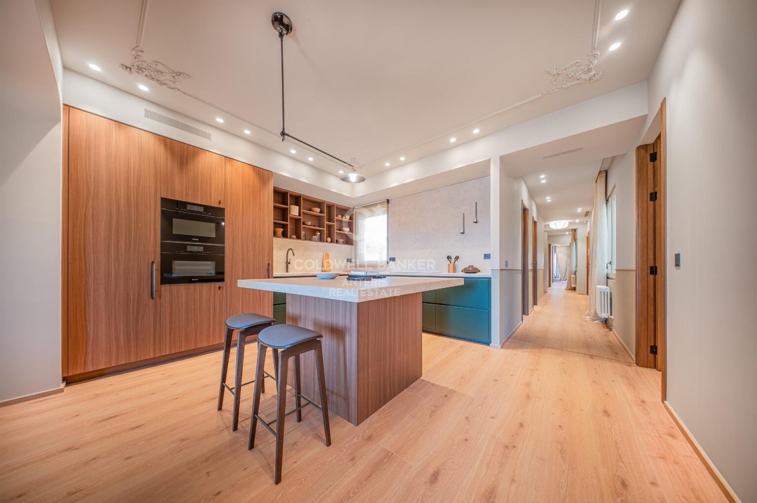 Brand new refurbished penthouse in a prime location in the centre of Barcelona