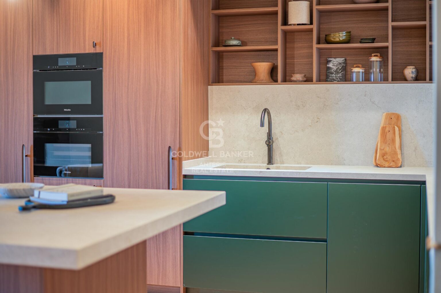 Brand new refurbished penthouse in a prime location in the centre of Barcelona