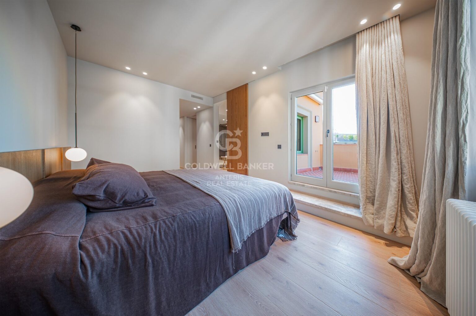 Brand new refurbished penthouse in a prime location in the centre of Barcelona