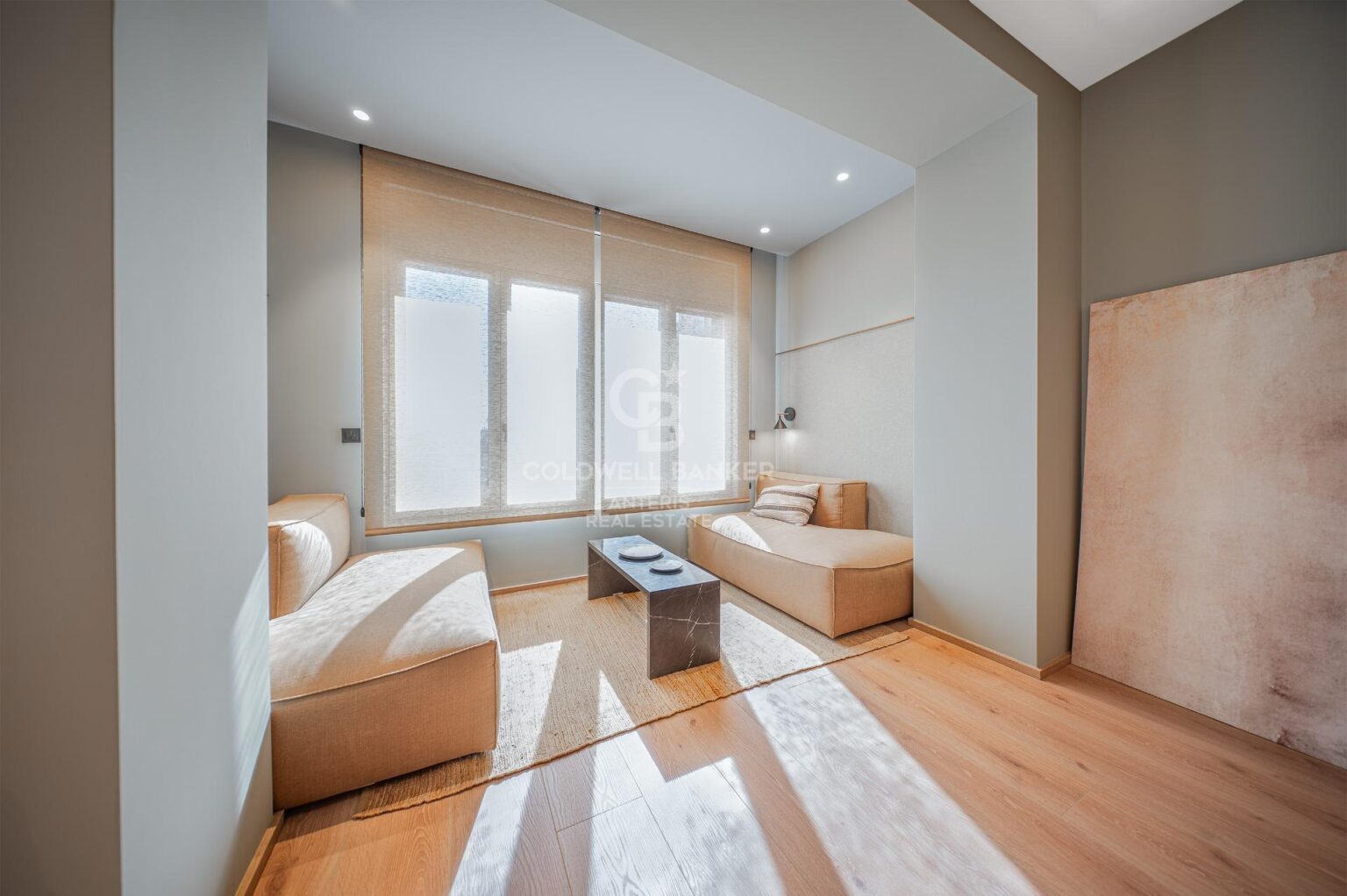 Brand new refurbished penthouse in a prime location in the centre of Barcelona