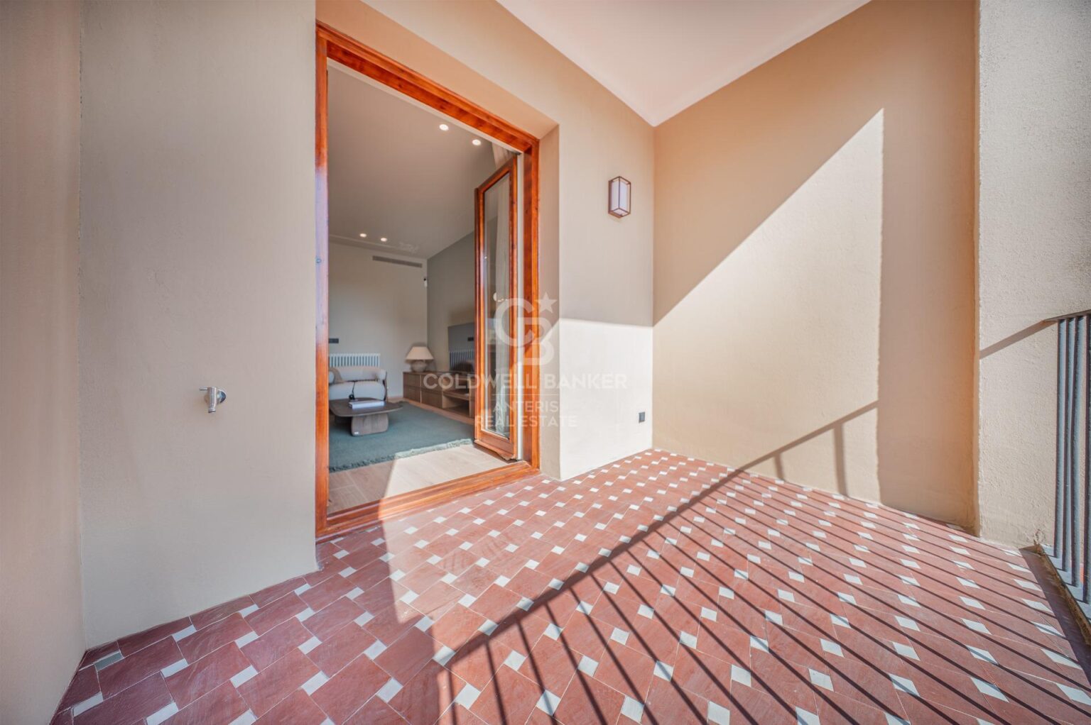 Brand new refurbished penthouse in a prime location in the centre of Barcelona