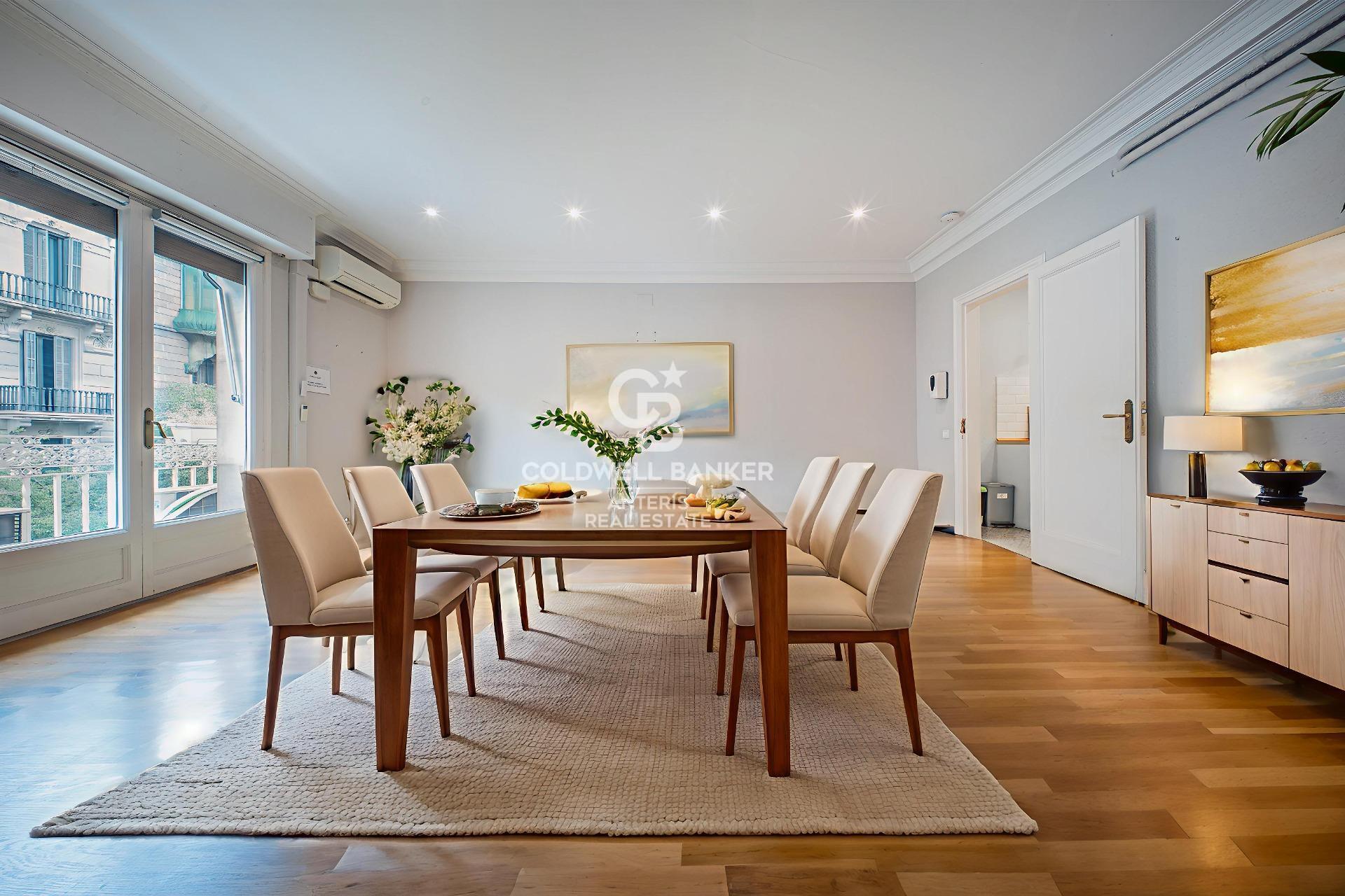 Spacious and luminous apartment next to Rambla Catalunya