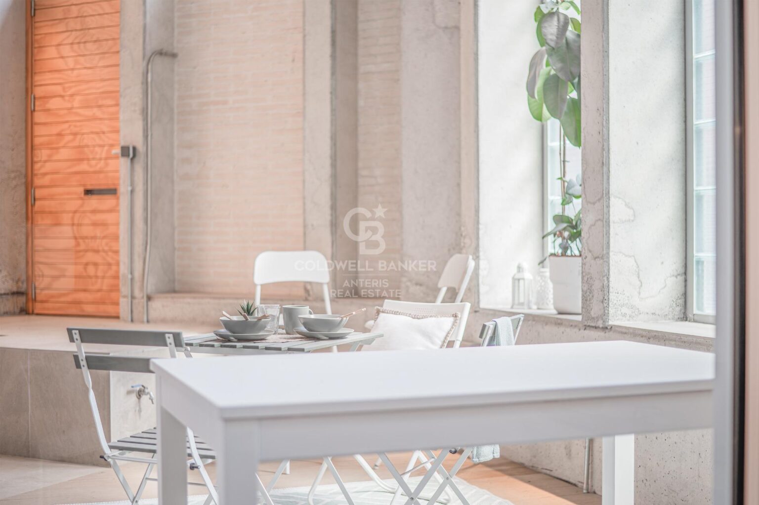 luminous duplex apartment in a sustainable building