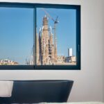 Ático reformado a estrenar en el paseo San Juan con 4 dormitorios en-suite y una terraza orientada a sur