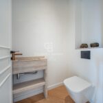 Ático reformado a estrenar en el paseo San Juan con 4 dormitorios en-suite y una terraza orientada a sur