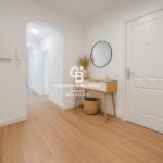 Historyczny urok w zabytkowej kamienicy w dzielnicy Eixample Dreta