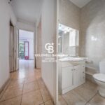 Historyczny urok w zabytkowej kamienicy w dzielnicy Eixample Dreta