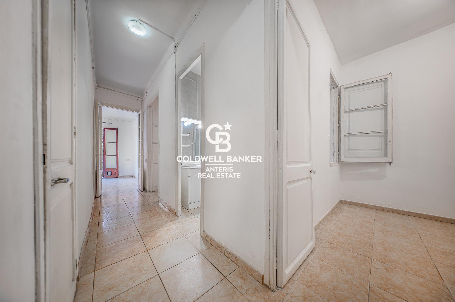 Encanto histórico en finca regia del Eixample Dret