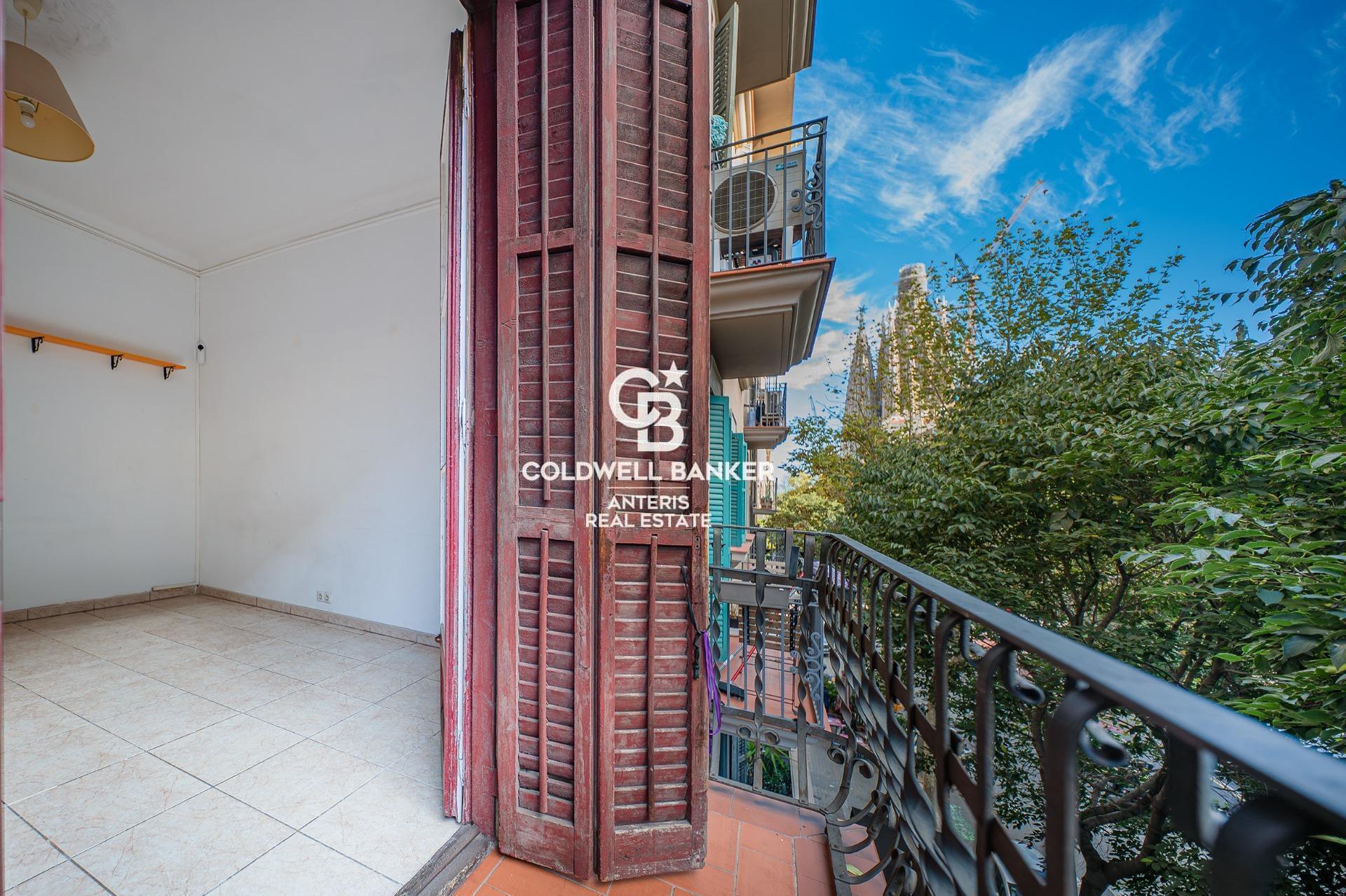 Encanto histórico en finca regia del Eixample Dret