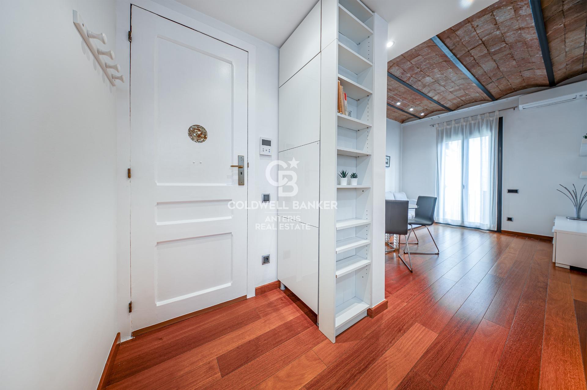 Piso en venta en el corazón de Les Corts situado en la última planta del edificio con ascensor