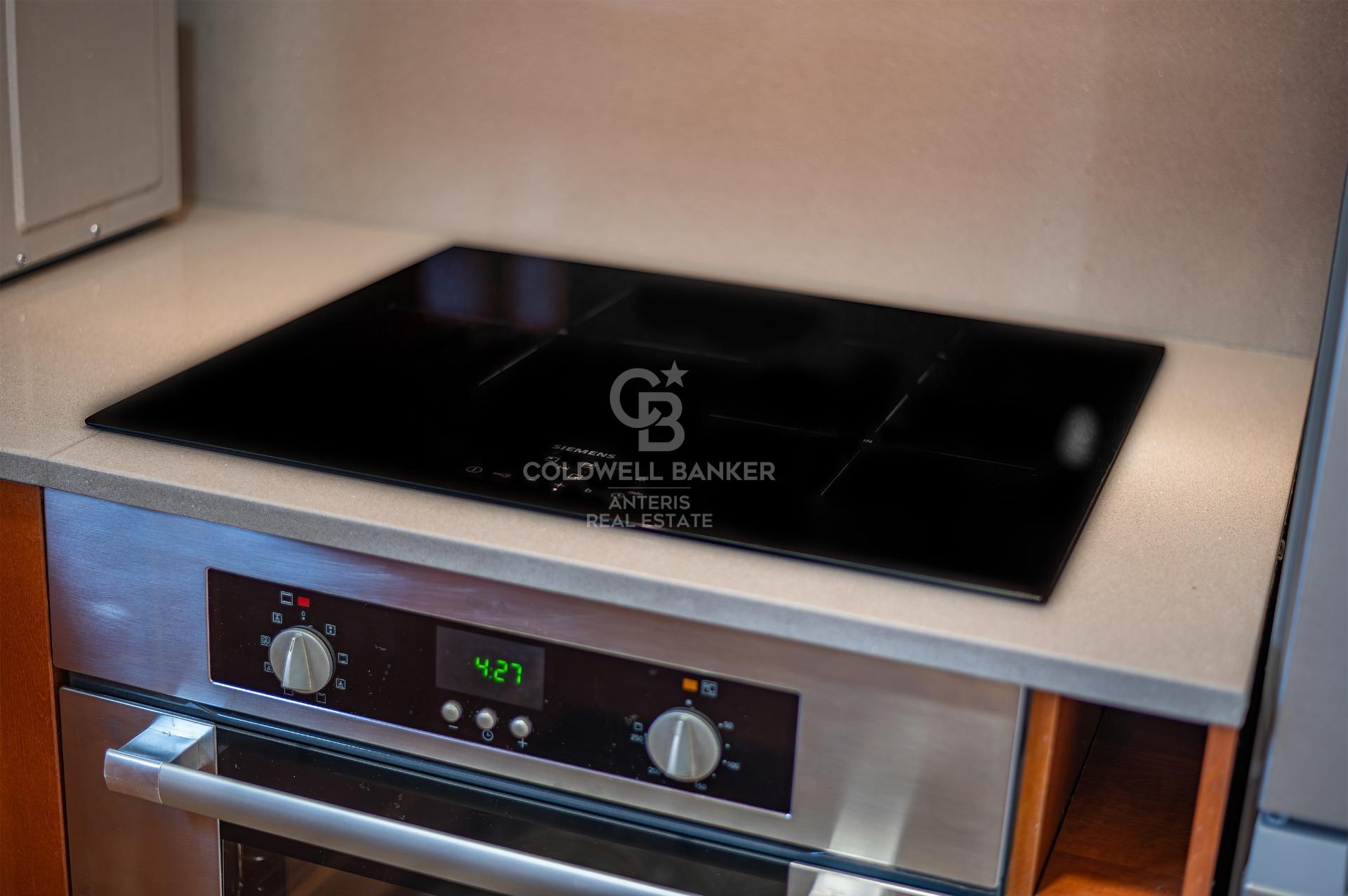 Piso en venta en el corazón de Les Corts situado en la última planta del edificio con ascensor