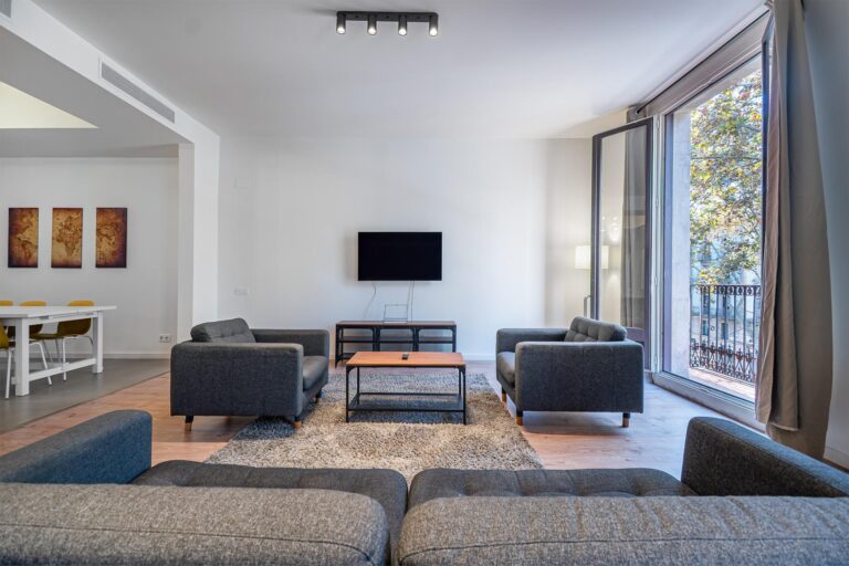 Przestronny apartament w centrum Barcelony