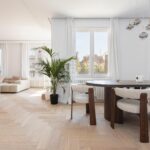 Ático con terraza, reformado y amueblado en la calle Girona