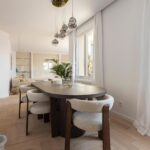 Ático con terraza, reformado y amueblado en la calle Girona