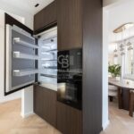 Ático con terraza, reformado y amueblado en la calle Girona