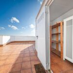 Penthouse in La Bonanova with two private terraces