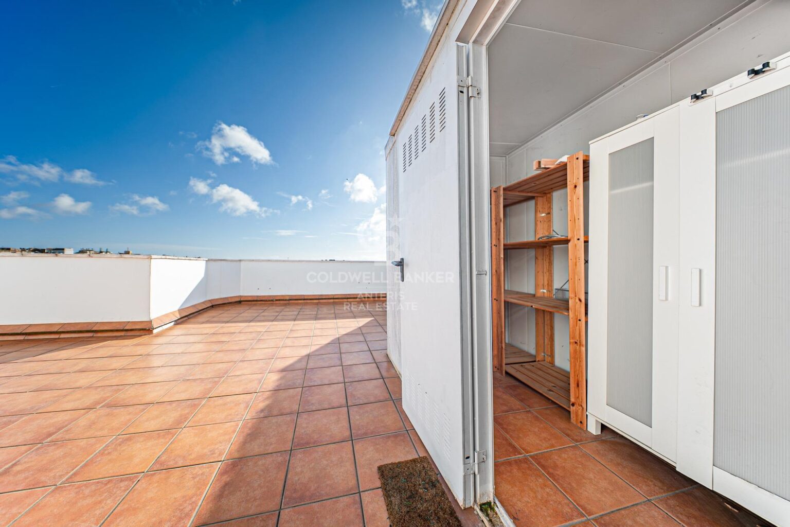 Penthouse in La Bonanova with two private terraces