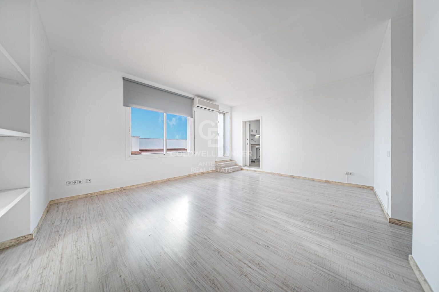 Penthouse in La Bonanova with two private terraces