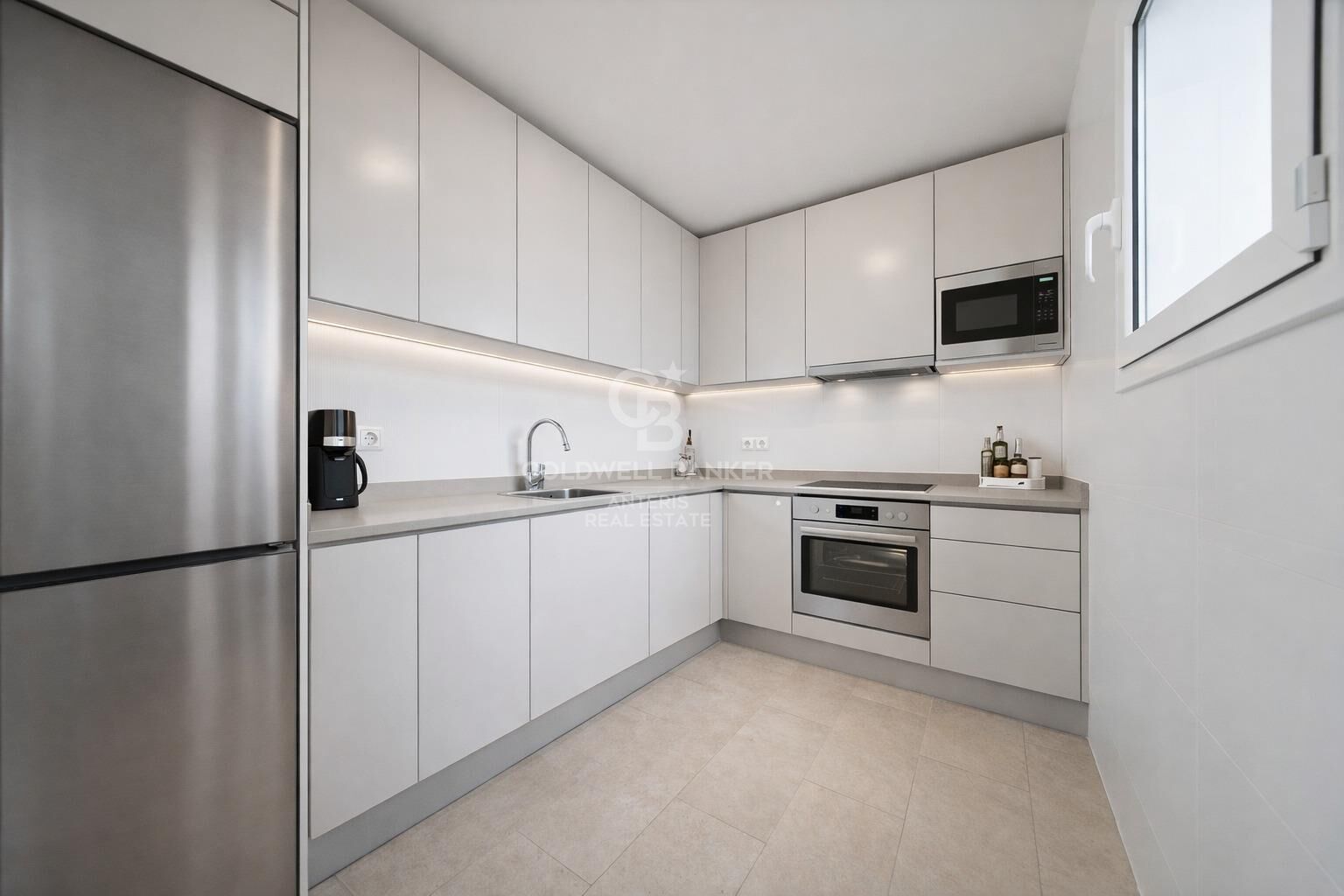 Penthouse in La Bonanova with two private terraces