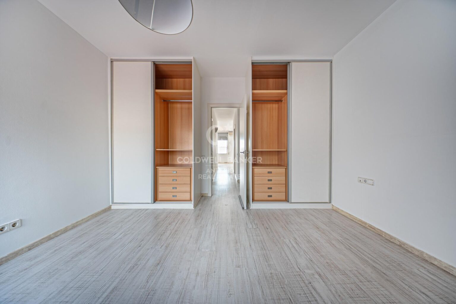 Penthouse in La Bonanova with two private terraces