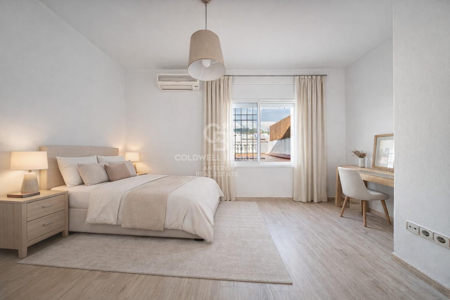 Penthouse in La Bonanova with two private terraces