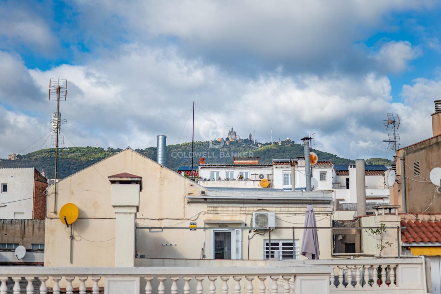 Penthouse in La Bonanova with two private terraces