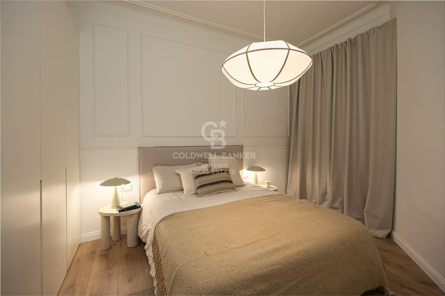 Przestronne mieszkanie po ekskluzywnym remoncie w centrum miasta