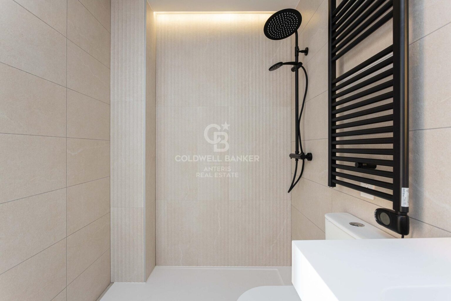 Ático con terraza en obra nueva en Poblenou