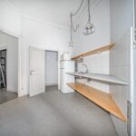 Luminoso y céntrico despacho en alquiler.