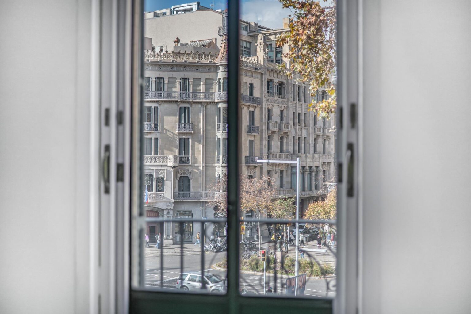 Luminoso y céntrico despacho en alquiler.