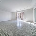 Luminoso y céntrico despacho en alquiler.