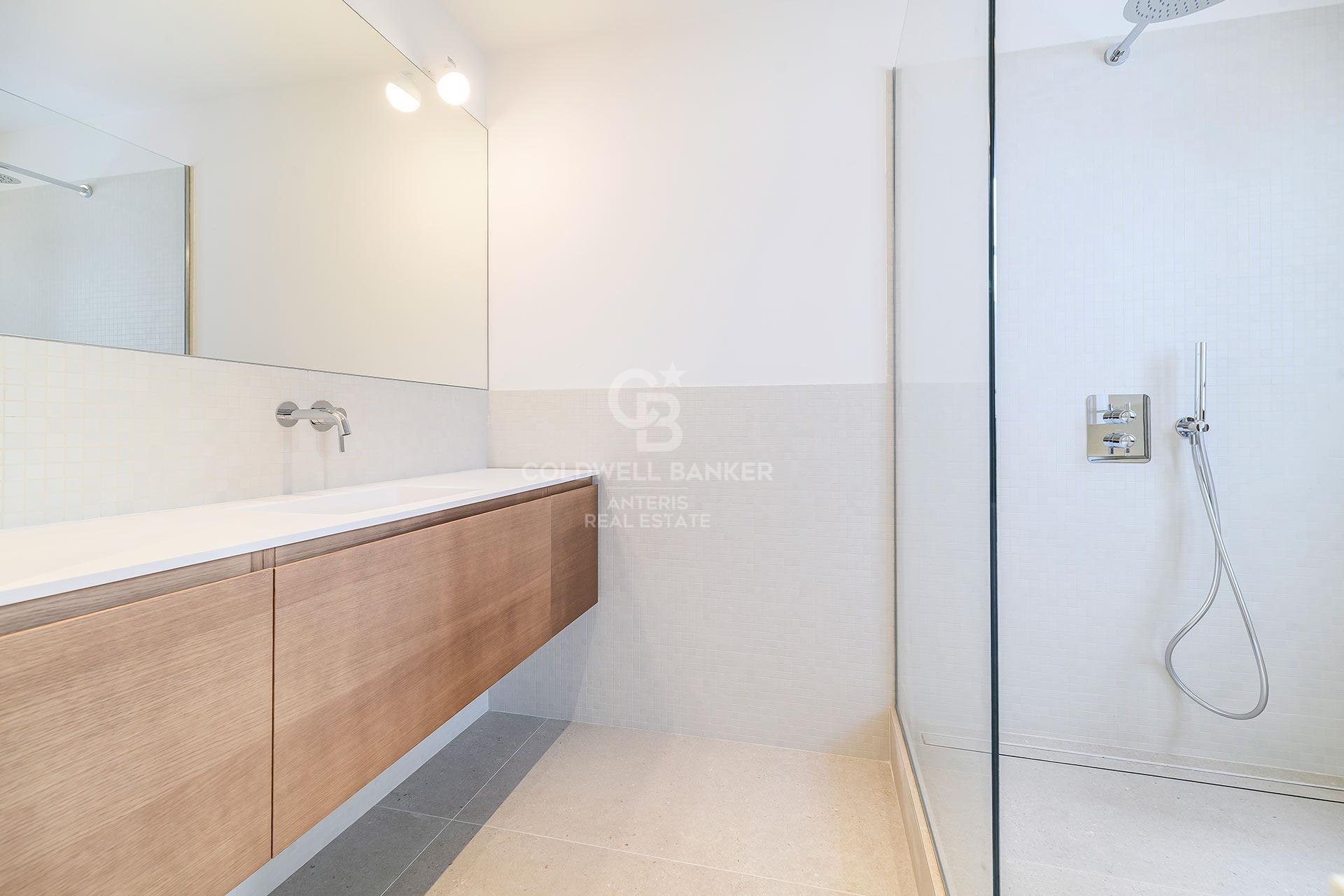 Exclusive penthouse with terrace in Dreta de l’Eixample