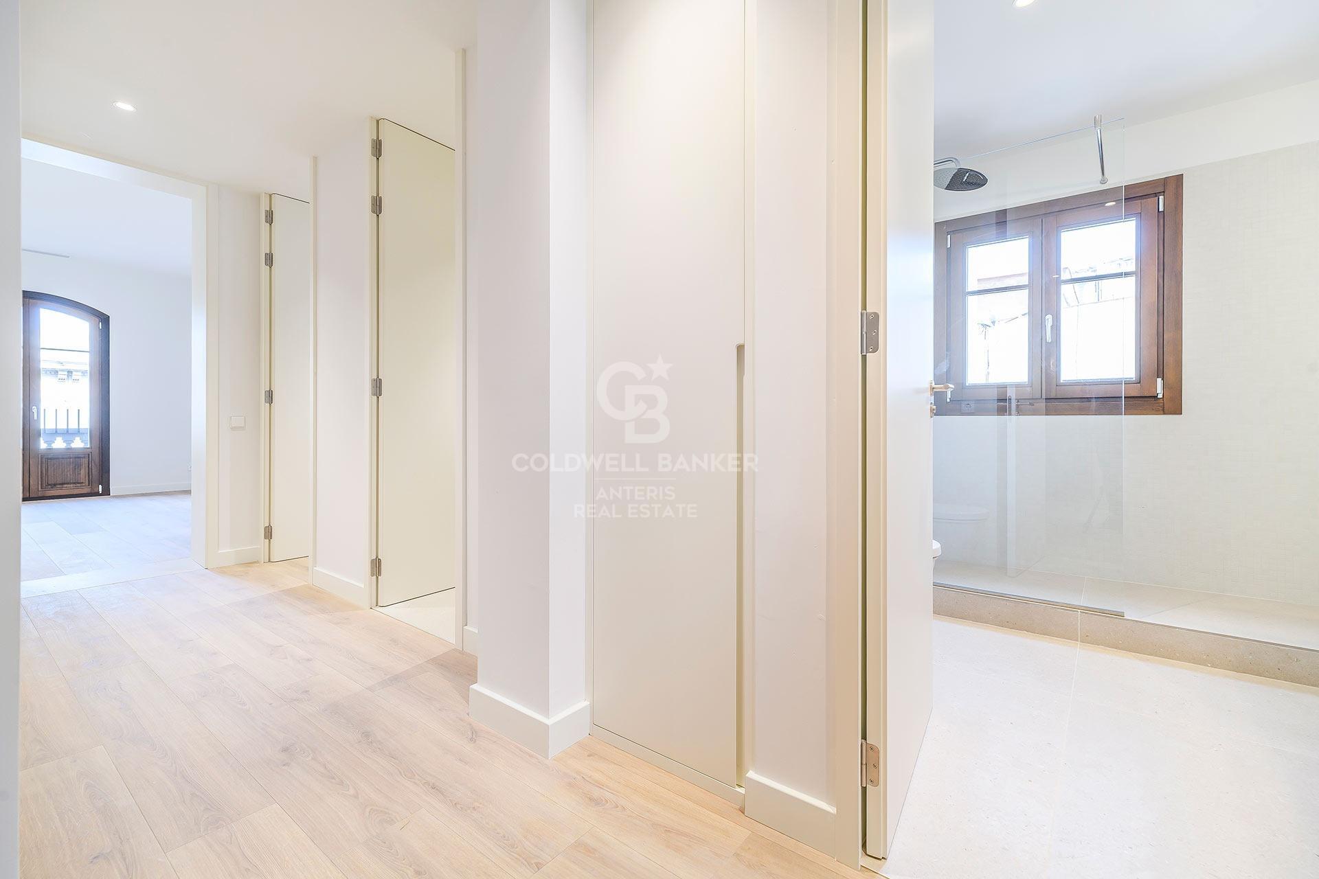 Exclusive penthouse with terrace in Dreta de l’Eixample