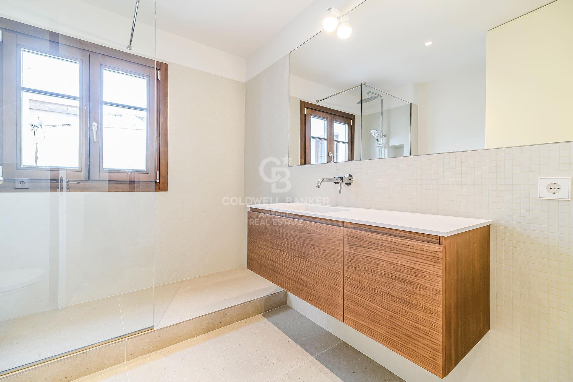 Exclusive penthouse with terrace in Dreta de l’Eixample