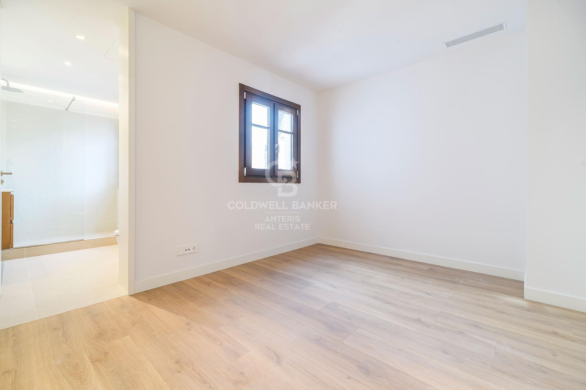 Exclusive penthouse with terrace in Dreta de l’Eixample