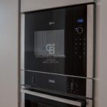 Ático dúplex con plazas de aparcamiento y trastero en una finca del famoso Enric Sagnier